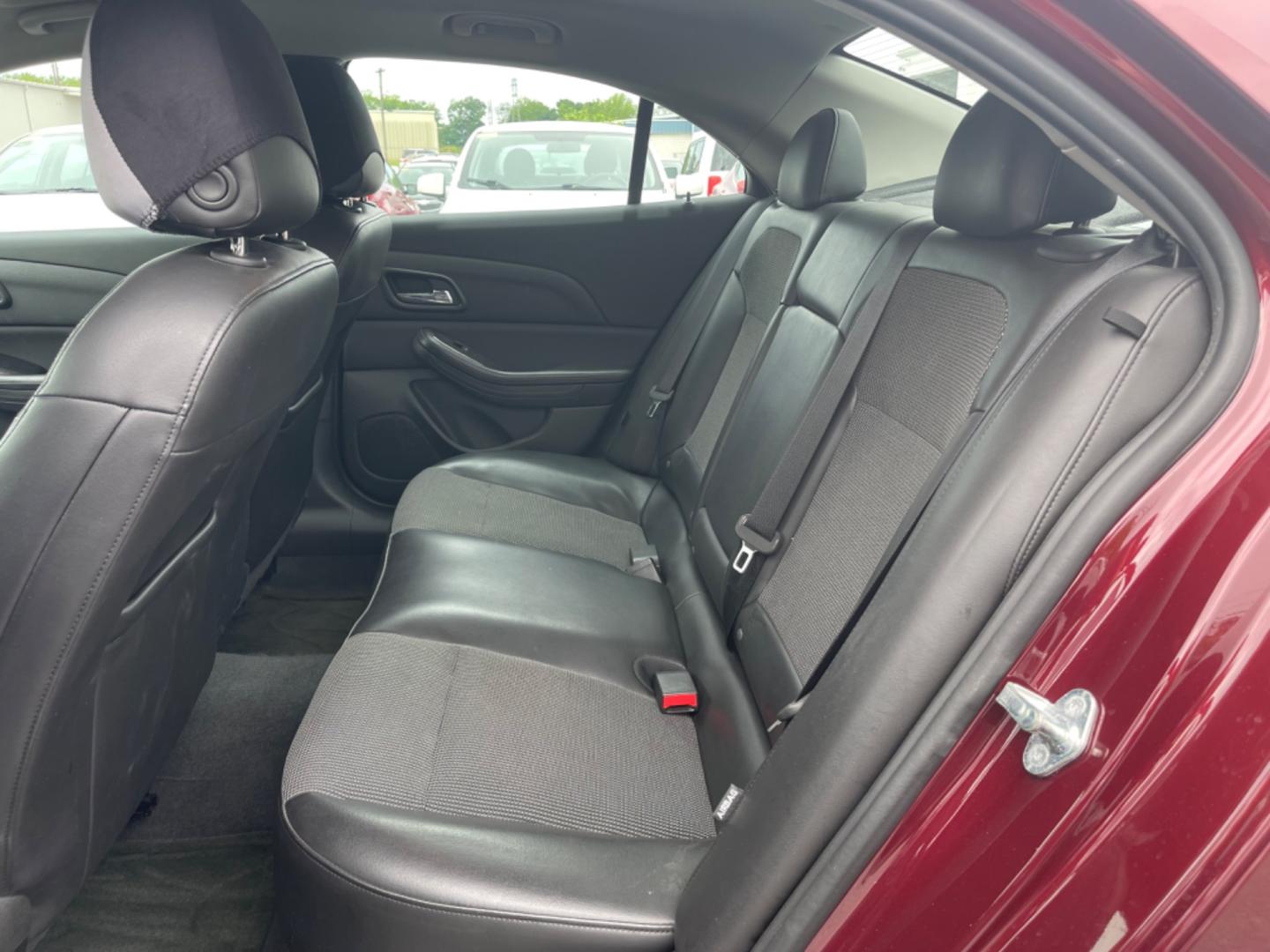 2016 RED Chevrolet Malibu Limited 1LT (1G11C5SA9GF) with an 2.5L L4 DOHC 16V engine, 6A transmission, located at 1254 Manheim Pike, Lancaster, PA, 17601, (717) 393-9133, 40.062870, -76.323273 - Photo#8